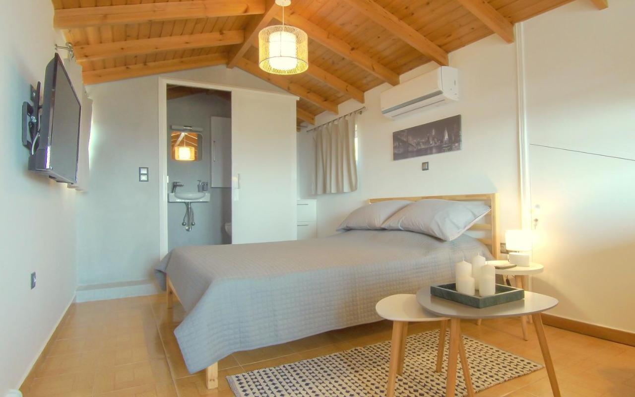 Augoustinos - Sea Side Luxury Apartments Artémida Eksteriør bilde